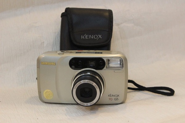 [중고] 삼성 (필카) KENOX 70 QS 38-70mm ZOOM 전용케이스 배터리 카메라목줄 모든기능 정상입니다