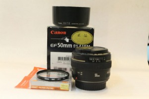 [중고] 캐논 정품 EF 50mm F 1:1.4 박스 캐논ew-71 II 전용후드HOYA HMC 58mm UV 보증서 설명서